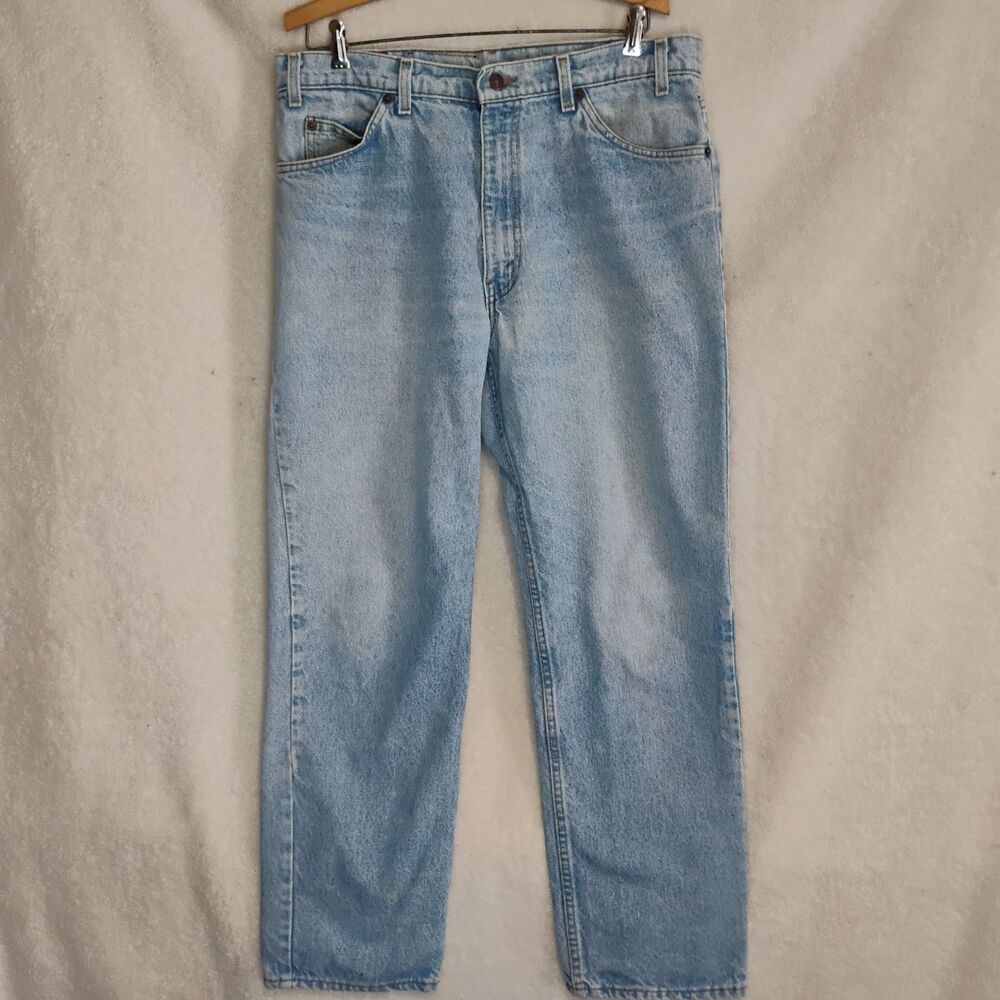 Vintage 90s Levis 540 Jeans Mens 36x31 (35x29) USA Made Light Wash Leather Patch